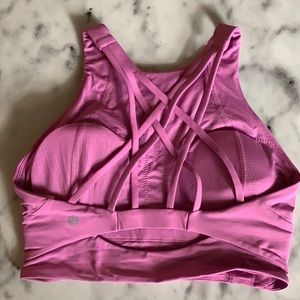 Lululemon sports bra